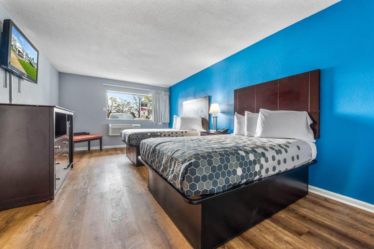 Super 8 By Wyndham - Norfolk Portsmouth