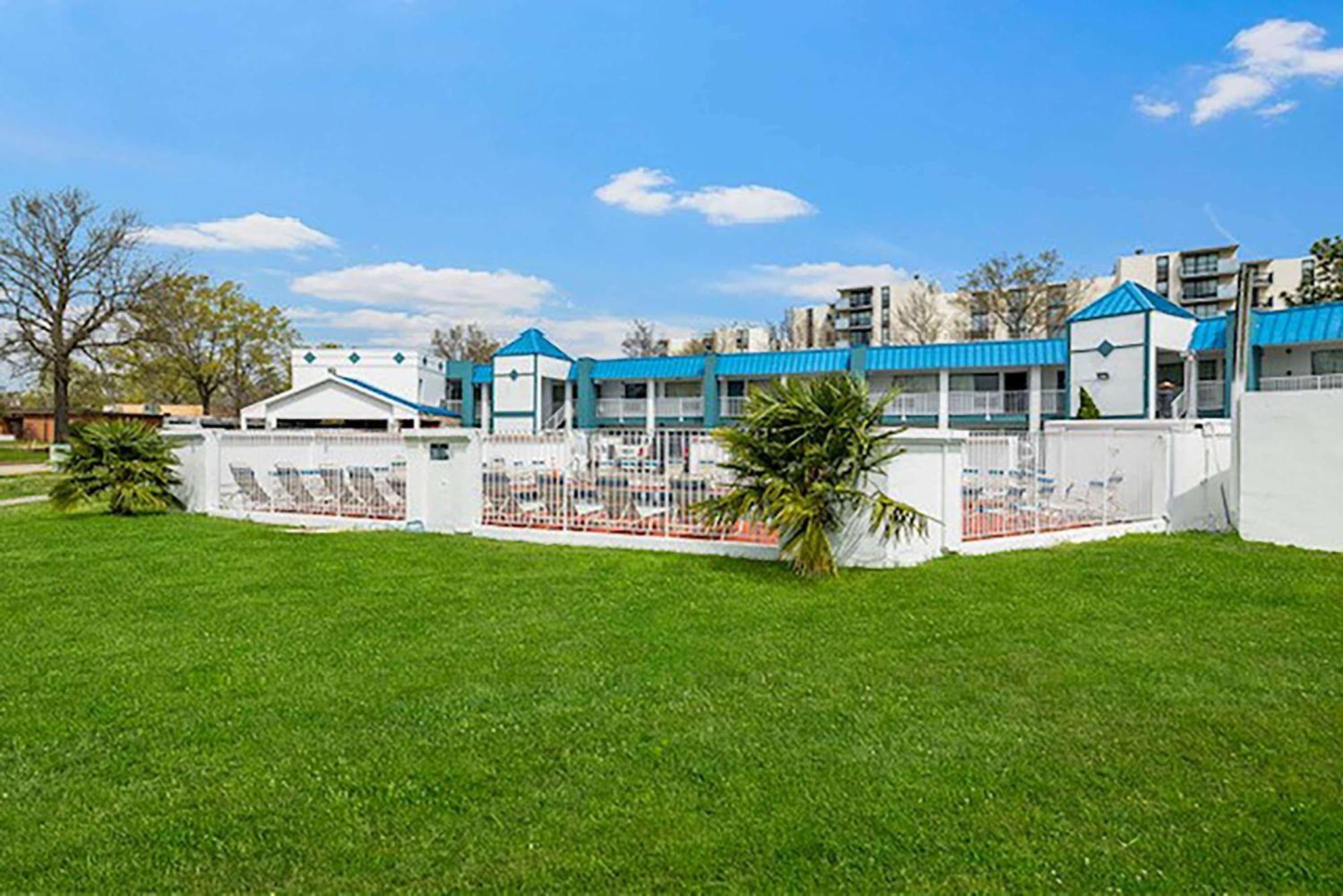 Super 8 By Wyndham - Norfolk Motel Portsmouth