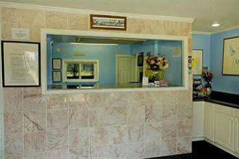Motel Super 8 By Wyndham - Norfolk 2*